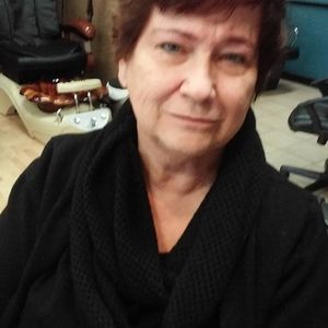 Meet your Posher, Constance